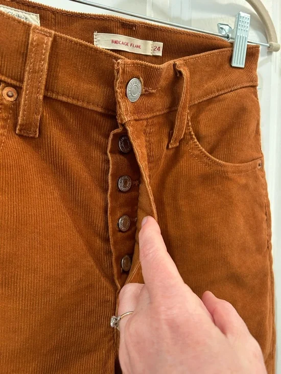 Levi's Premium Ribcage Flare Corduroy Pants Burnt Orange Rust High Rise Size 24 - Picture 10 of 15
